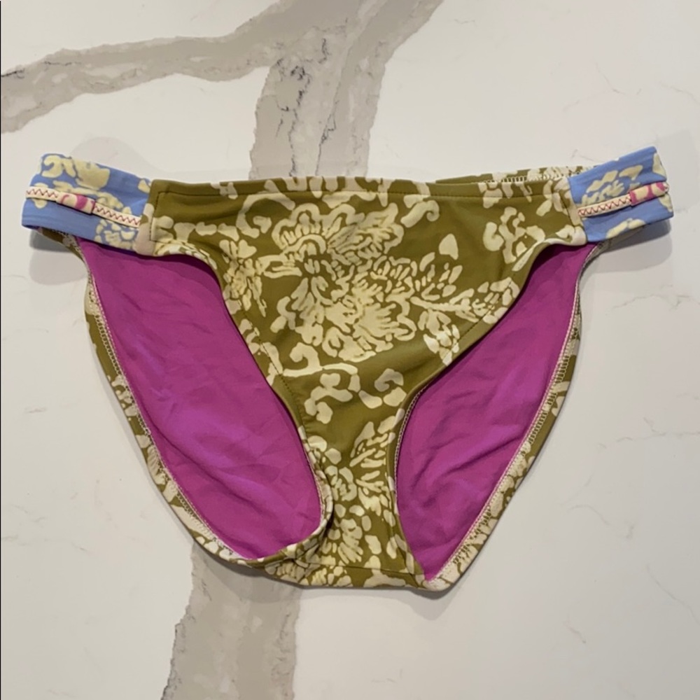 Lucky bikini bottoms